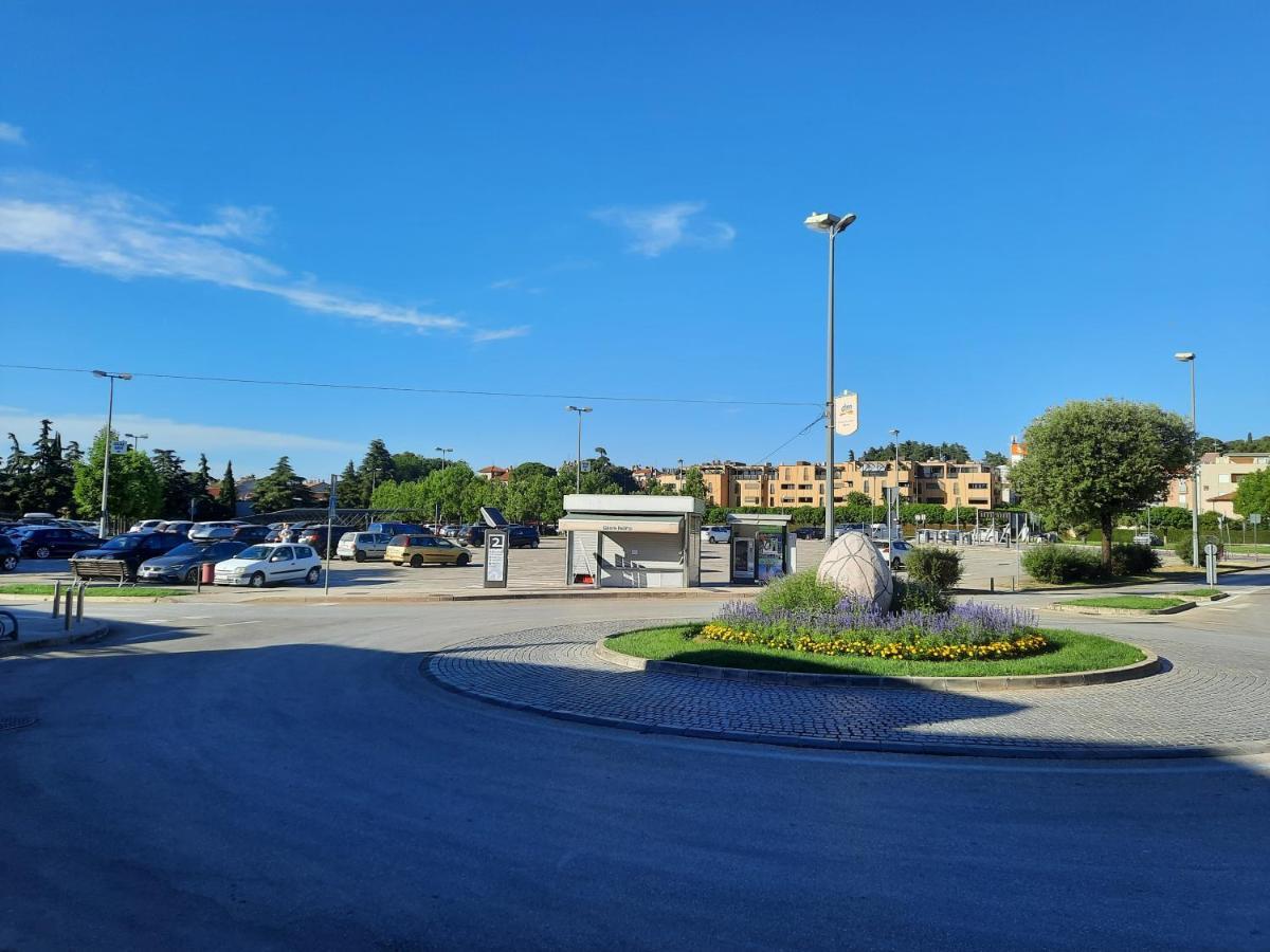 Апартаменты Parentium Town Center Пореч Экстерьер фото
